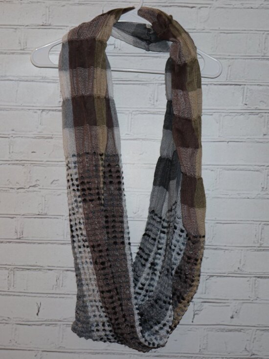 Vintagejelyfish Accessories - 🤎 Brown & Gray Textured Scarf · 60"